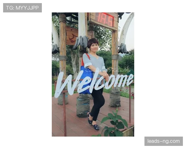 黄雅琼赛场冷面女王,私照里豪表和夜市小吃并列,反差太扎心